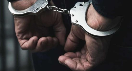 මත්ද්‍රව්‍ය තොගයක් සමග පුද්ගලයෙකු අත්අඩංගුවට..